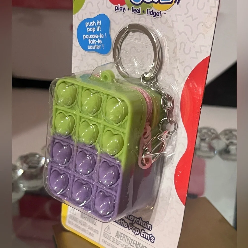 Fidgetz  Clip Purple Pop It with zipper can storege key, AirPod  Keychain